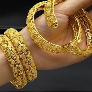 Dubai 4 pcs bangles set​​​